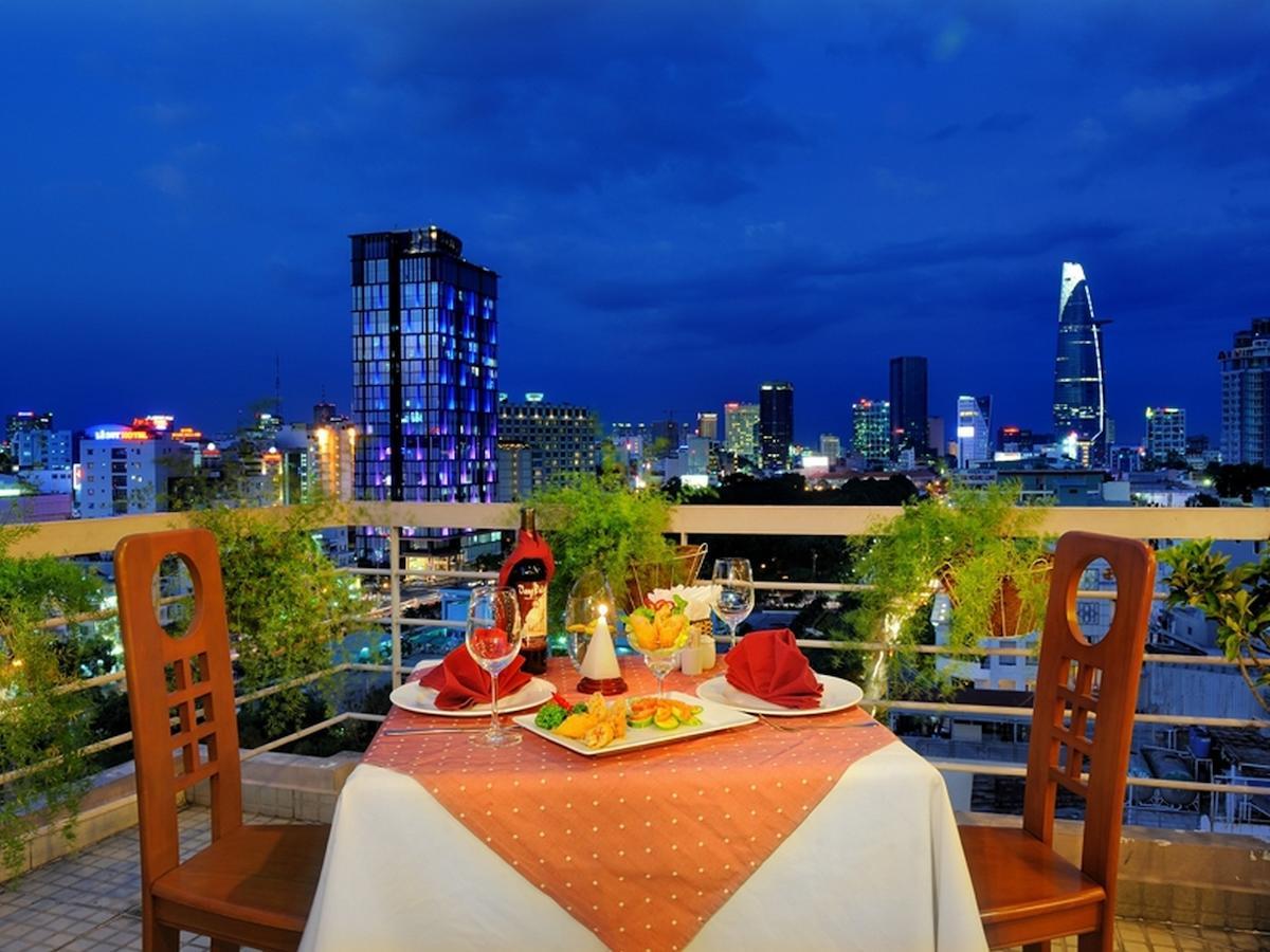 โรงแรมอิเลียส โฮจิมินห์ซิตี้ ภายนอก รูปภาพ